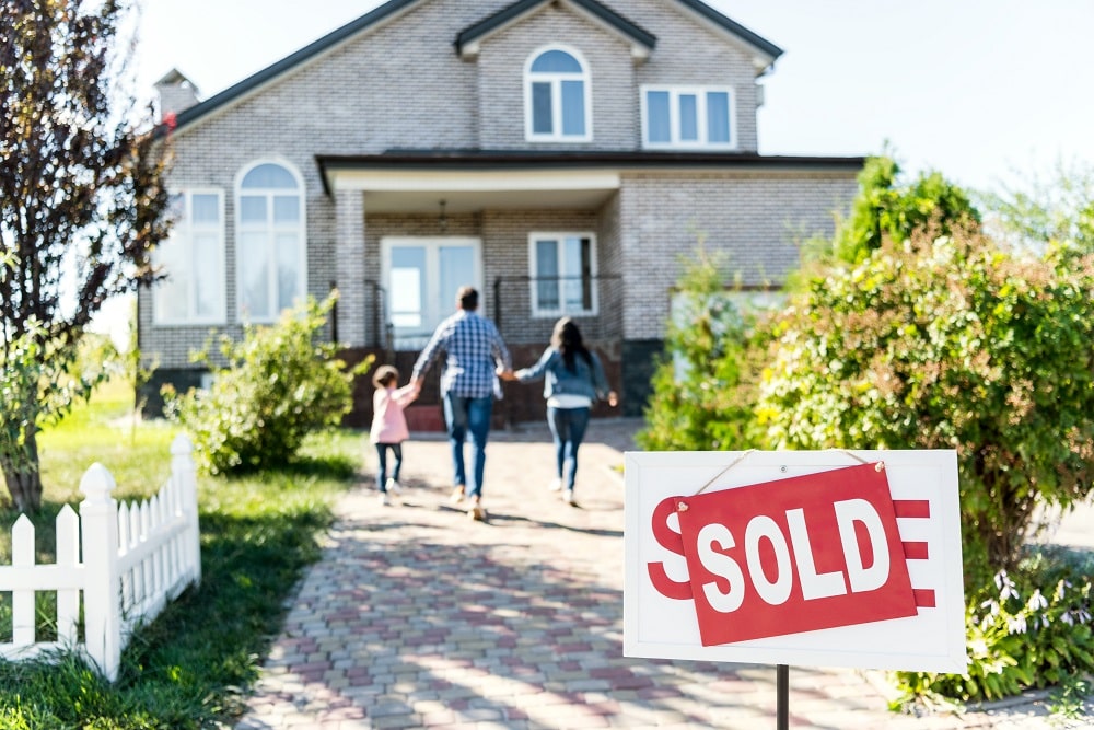 when-to-get-homeowners-insurance-when-buying-a-house