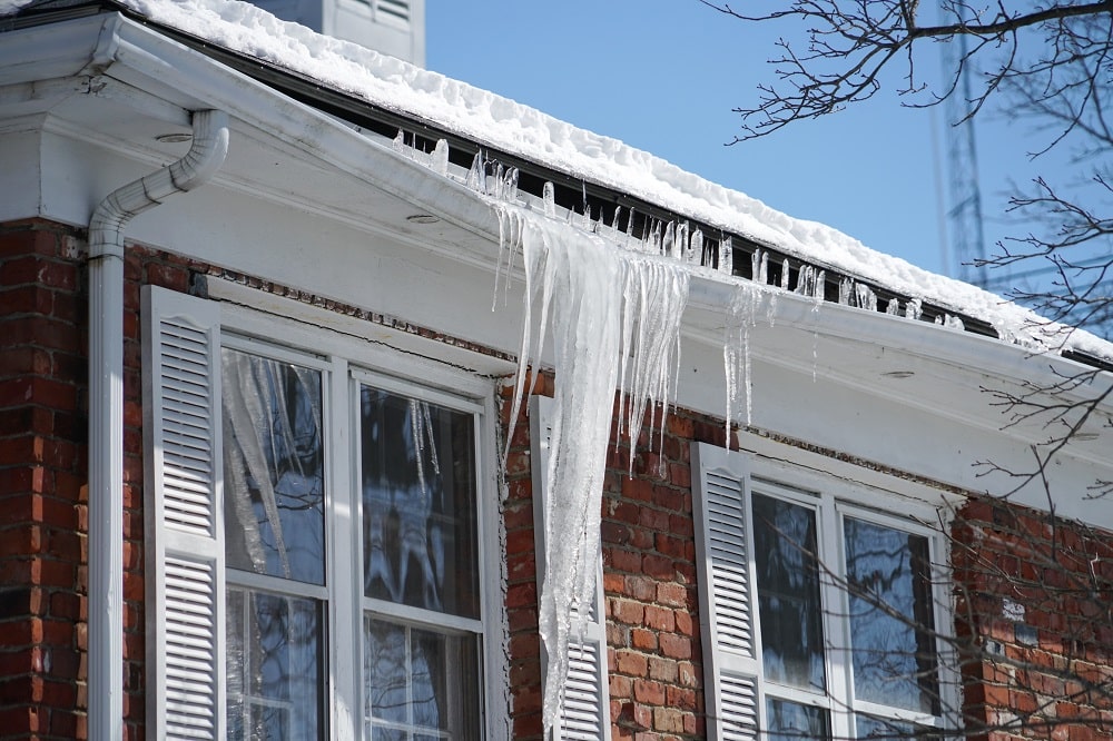 is-an-ice-dam-covered-by-homeowners-insurance