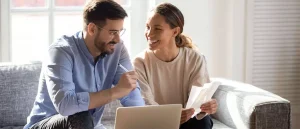 Pros and Cons of Buying Insurance Online vs Agent